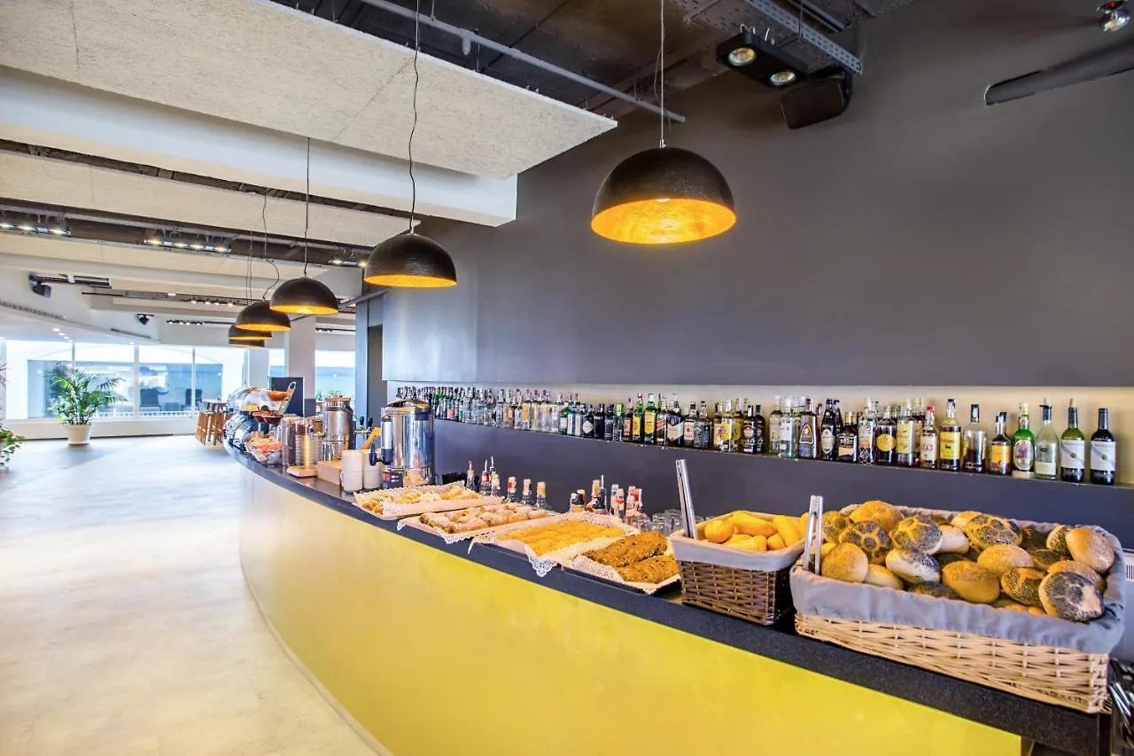Planet Hotels One El Arenal